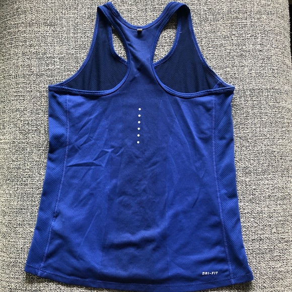 Nike Tank Top 💙 - Picture 3 of 3